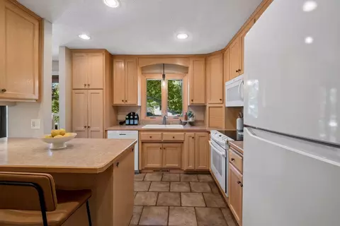 Kitchen - 11772 Able St NE, Blaine, MN 55434 photo 1 of 3