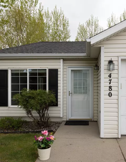 Exterior - 4780 10th Ave S, Fargo, ND 58103 photo 1 of 5