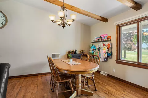 Dining - 11057 366th Ave, Waseca, MN 56093 photo 1 of 1