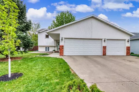1109 4th Ave E, West Fargo, ND 58078
