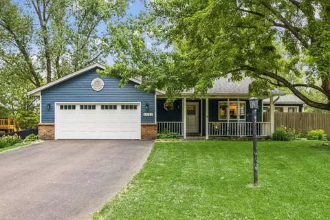 6582 Falstaff Ter, Woodbury, MN 55125