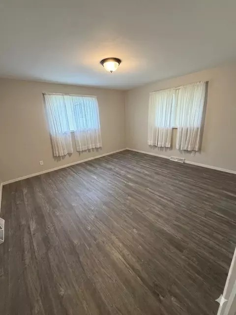 322 W Prairie Ave, Mabel, MN 55954 photo 8
