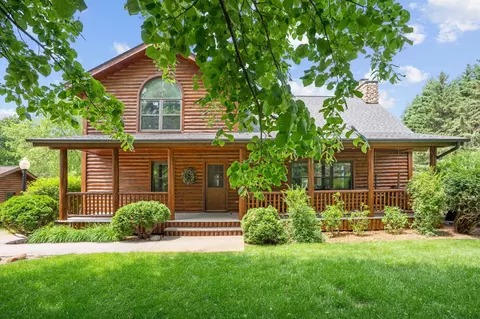 13831 Berkshire Ln, Dayton, MN 55327