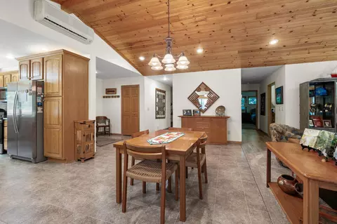 Dining - 9809 Ravenswood Rd, Brainerd, MN 56401 photo 2 of 2
