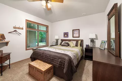 Bedroom - 9809 Ravenswood Rd, Brainerd, MN 56401 photo 4 of 4