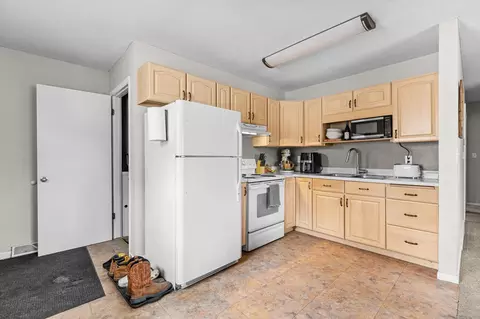 Kitchen - 814 11th Ave NE, Brainerd, MN 56401 photo 1 of 1
