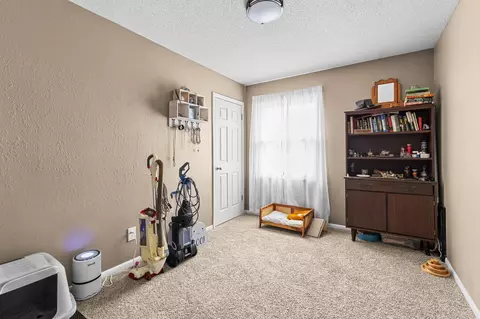 Bedroom - 814 11th Ave NE, Brainerd, MN 56401 photo 1 of 7