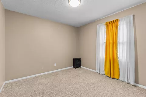 Bedroom - 814 11th Ave NE, Brainerd, MN 56401 photo 4 of 7