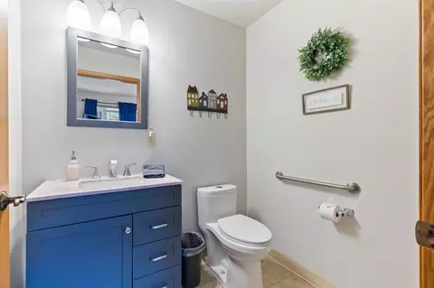 Bath - 607 Second St S, Walker, MN 56484 photo 1 of 12