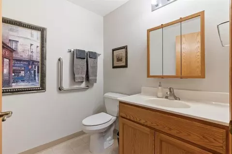 Bath - 607 Second St S, Walker, MN 56484 photo 3 of 12