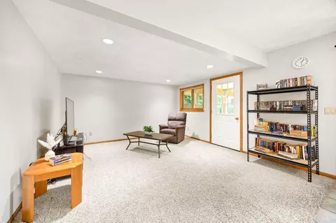 Living - 4686 Penkwe Way, Eagan, MN 55122 photo 8 of 8