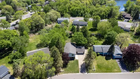 View/Area - 4686 Penkwe Way, Eagan, MN 55122 photo 3 of 4