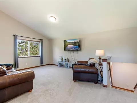 Living - 962 York Ct, Brainerd, MN 56401 photo 2 of 2