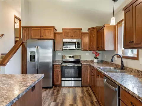 Kitchen - 962 York Ct, Brainerd, MN 56401 photo 1 of 2