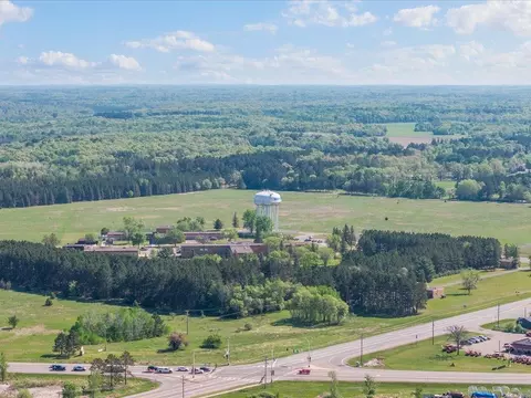 View/Area - 962 York Ct, Brainerd, MN 56401 photo 4 of 9