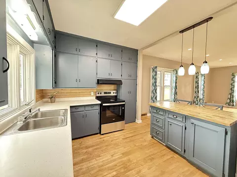 Kitchen - 246 E Rooney Ave, Appleton, MN 56208 photo 7 of 9