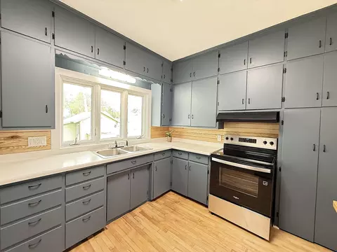 Kitchen - 246 E Rooney Ave, Appleton, MN 56208 photo 5 of 9