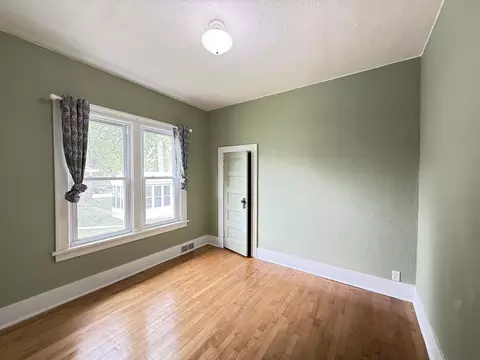 Bedroom - 246 E Rooney Ave, Appleton, MN 56208 photo 3 of 4