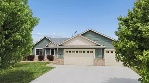 Exterior - 11292 Lambert Ct, Hanover, MN 55341 photo 2 of 12