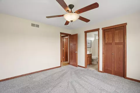 Bedroom - 11292 Lambert Ct, Hanover, MN 55341 photo 4 of 8