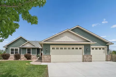 11292 Lambert Ct, Hanover, MN 55341