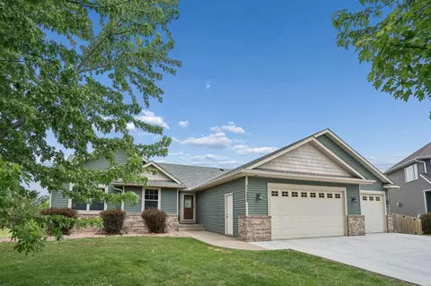 Exterior - 11292 Lambert Ct, Hanover, MN 55341 photo 3 of 12