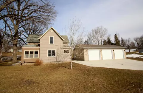 200 5th Ave SE, Pelican Rapids, MN 56572