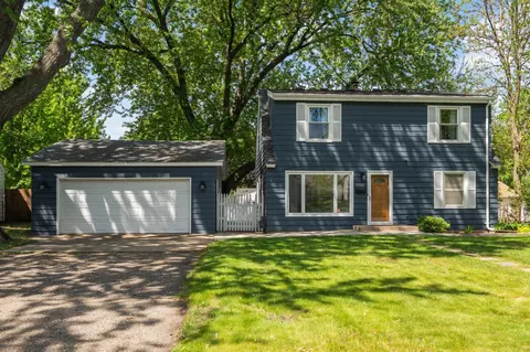 8108 3rd Ave S, Bloomington, MN 55420