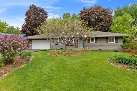 9024 47 12 Ave N, New Hope, MN 55428