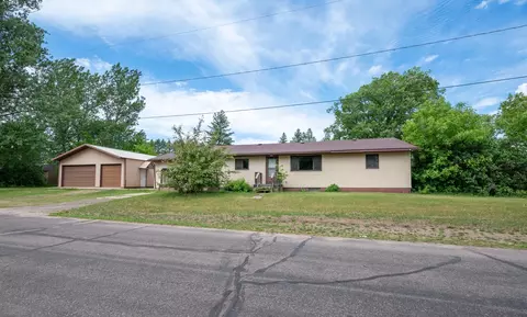 207 Daisy Ave W, Pillager, MN 56473