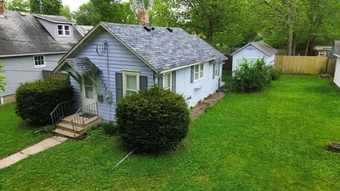 1506 2nd St SE, Rochester, MN 55904