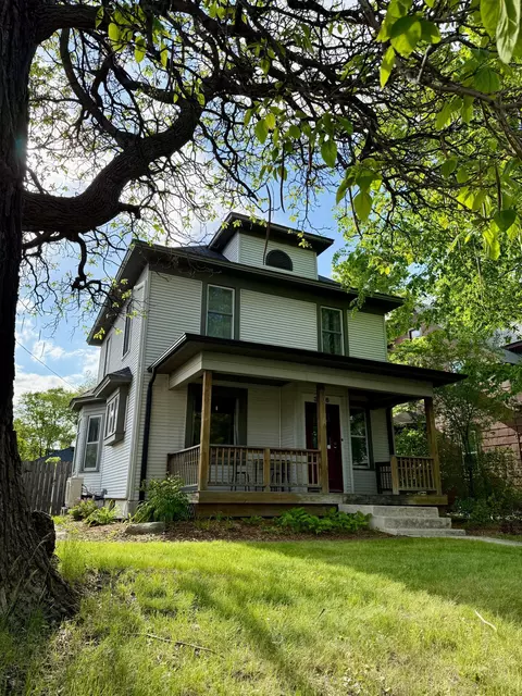 3746 1st Ave S, Minneapolis, MN 55409