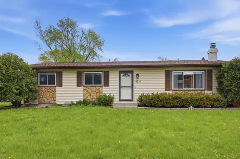 434 Dale Ave, Moorhead, MN 56560