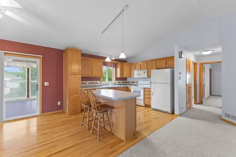 103 Cedar Ct, Maple Lake, MN 55358