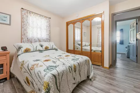 Bedroom - 605 10th Ave NE, Brainerd, MN 56401 photo 2 of 7