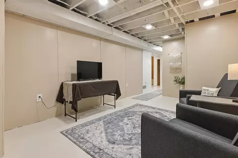 Living - 605 10th Ave NE, Brainerd, MN 56401 photo 2 of 2