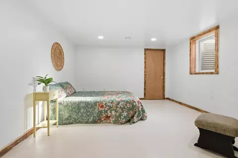 Bedroom - 605 10th Ave NE, Brainerd, MN 56401 photo 4 of 7