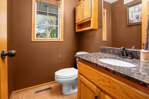 Bath - 615 Oakwood Dr, Saint Cloud, MN 56304 photo 1 of 6