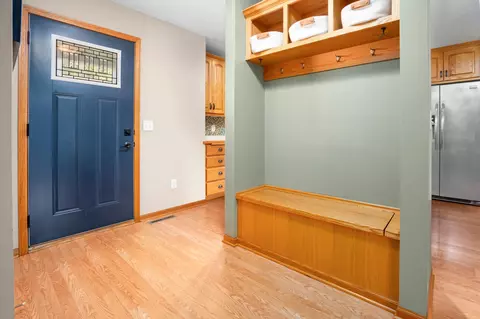 Entry Way - 615 Oakwood Dr, Saint Cloud, MN 56304 photo 1 of 1