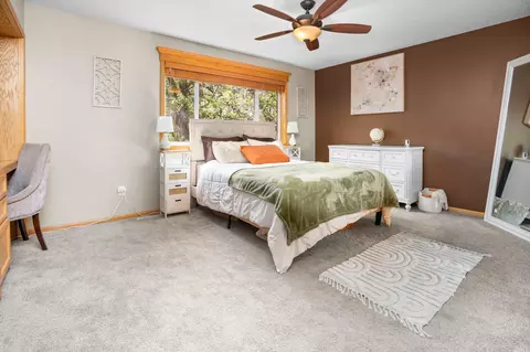 Bedroom - 615 Oakwood Dr, Saint Cloud, MN 56304 photo 1 of 3