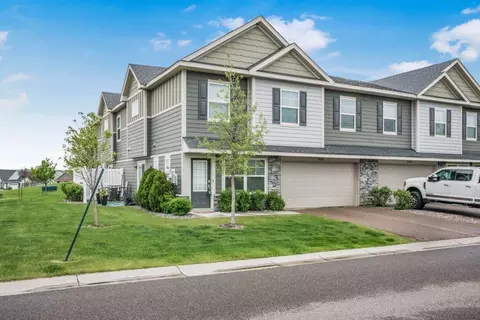10884 Glacier Ln N, Maple Grove, MN 55369