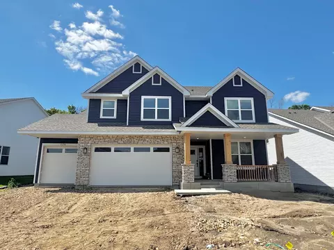 2694 Aspen Dr, Shakopee, MN 55379
