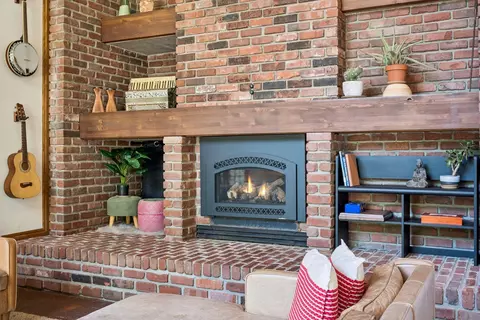 Living - 5320 60th St SE, Saint Cloud, MN 56304 photo 4 of 4