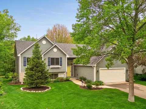 2175 Yuma Ln N, Plymouth, MN 55447