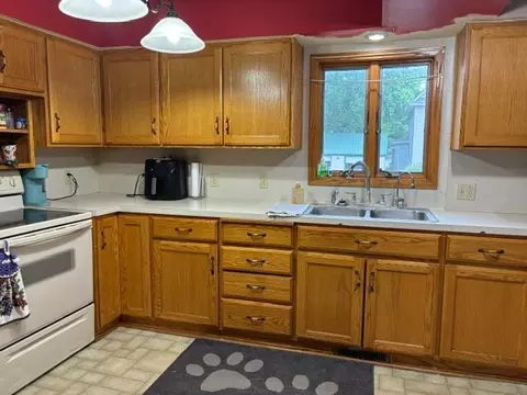 Kitchen - 210 Front St E, Fulda, MN 56131 photo 2 of 2