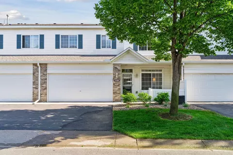 3440 Cherry Ln #F, Woodbury, MN 55129