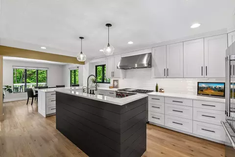 Kitchen - 3337 Warner Ln, Mound, MN 55364 photo 1 of 6