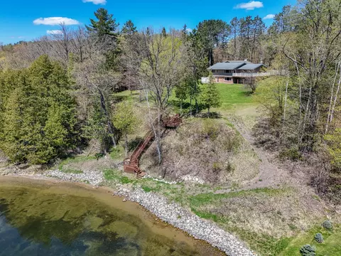 32139 Sunny Beach Rd, Grand Rapids, MN 55744