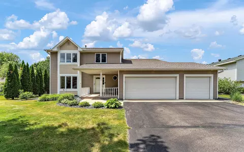 15659 Highview Ln, Apple Valley, MN 55124