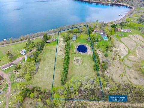 4639 Sand Lake Rd, Moose Lake, MN 55767